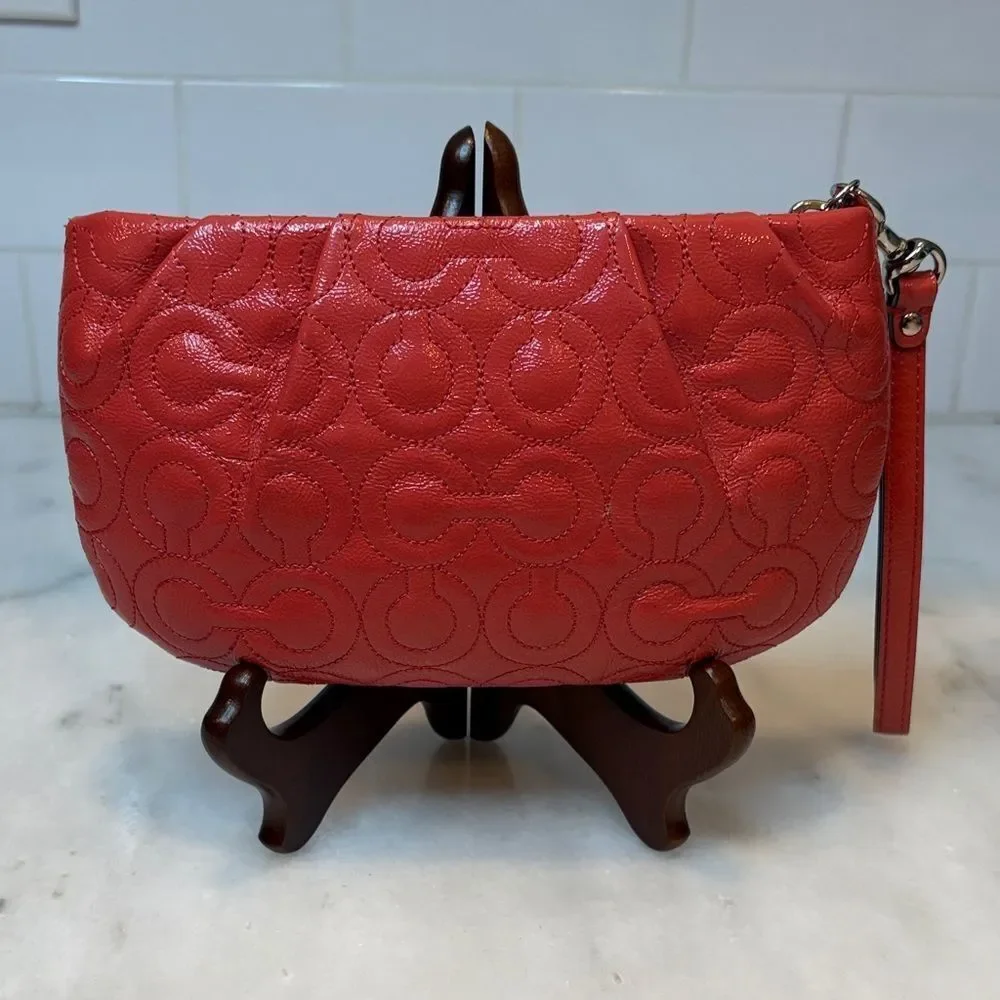 Coach Wristlet Bag Purse Leather Signature OpArt Logo Quilted Clutch Mini Bag